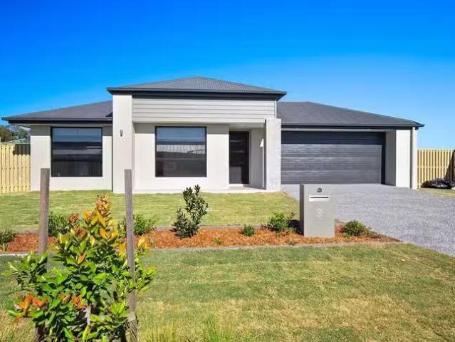 For Rent! 4 BR 3 Blackwing Street, Pelican Waters, QLD 4551