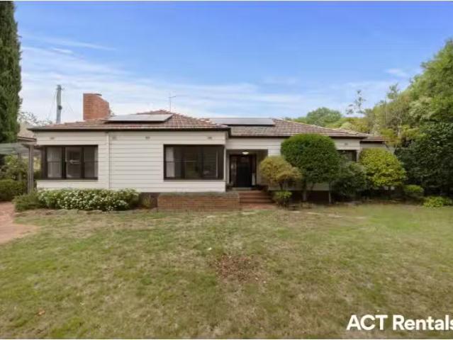 Rental! 4 BR 3 Evans Crescent, Griffith House for rent Listed.