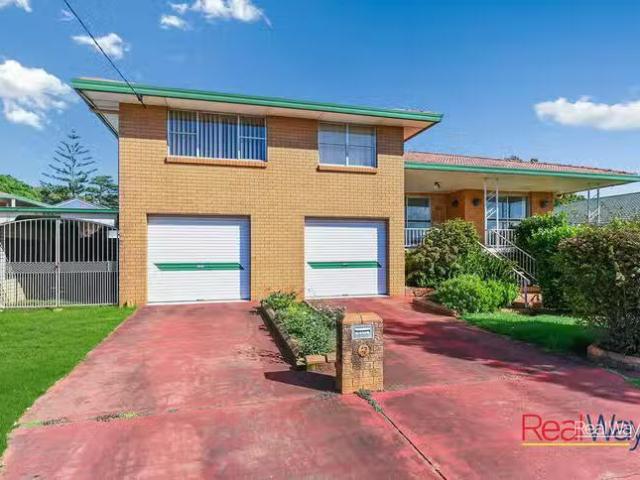 Cheap 4 BR 3 Homestead Avenue, Harristown, QLD 4350