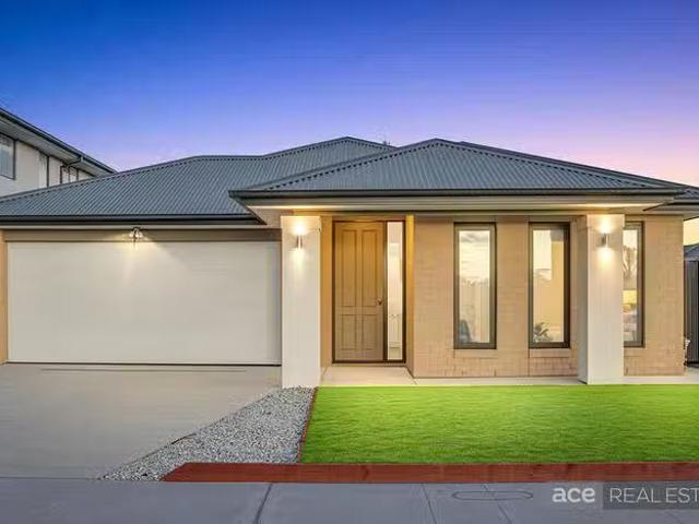 For Rent! 4 BR 46 Dulcis Street, Manor Lakes, VIC 3024