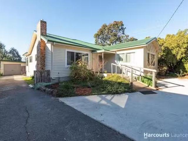 Rental! 4 BR 412 West Tamar Road, Riverside, TAS 7250