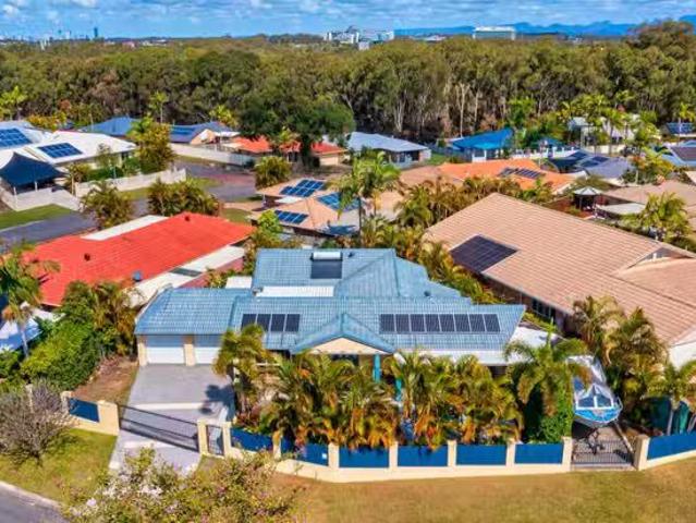 New 4 BR 4 Putter Place, Arundel, QLD 4214