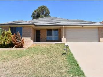 Cheap 4 BR 50 Berthong Street, YOUNG House for rent Listed by.