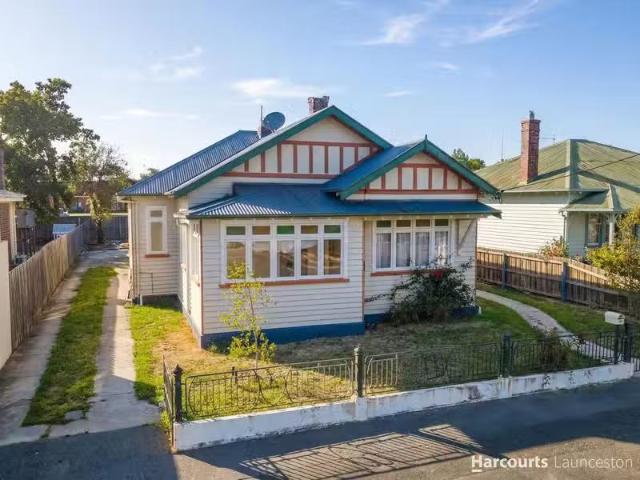 Unique 4 BR 53 Joffre Street, MOWBRAY, TAS 7248 House for Rent