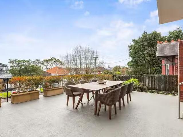 Cozy 4 BR 53B Wentworth Street, Randwick, NSW 2031