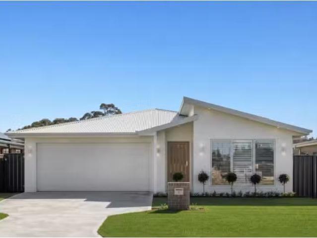 Unique 4 BR 5 Wollemi Street, Orange House for rent Listed by.