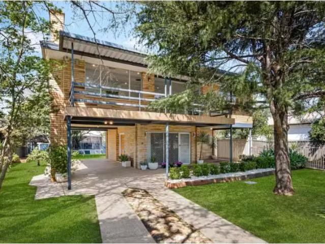 For Rent! 4 BR 66 Australia Street, ST MARYS House for rent L.