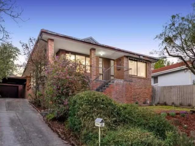 Unique 4 BR 61 Jeffrey Drive, Ringwood VIC 3134 House Auction