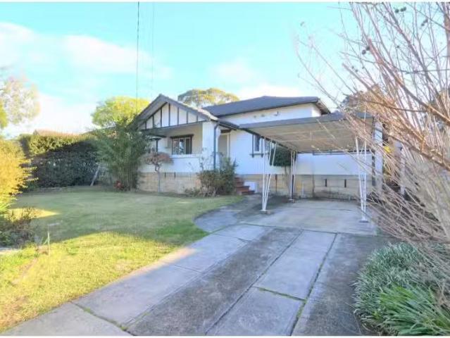 Cheap 4 BR 6 Ferncourt Avenue, Chatswood House for rent Liste.