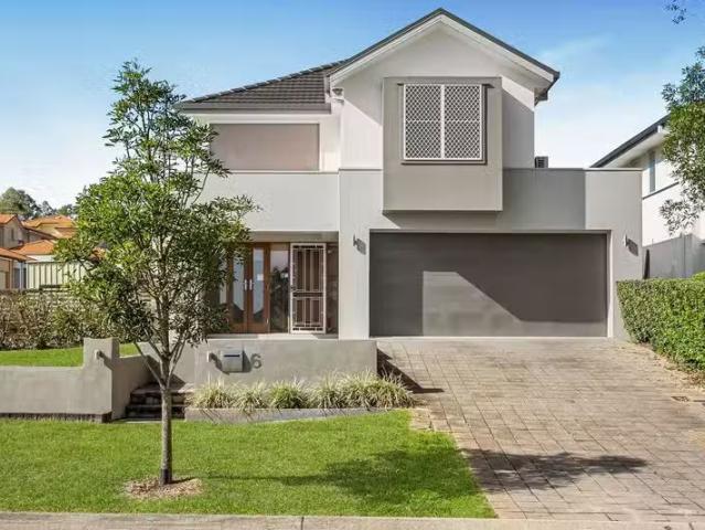Just in! 4 BR 6 Tenterfield Street, MURARRIE, QLD 4172 House.