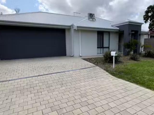 Rental! 4 BR 74 Virginia Avenue, Maddington, WA 6109