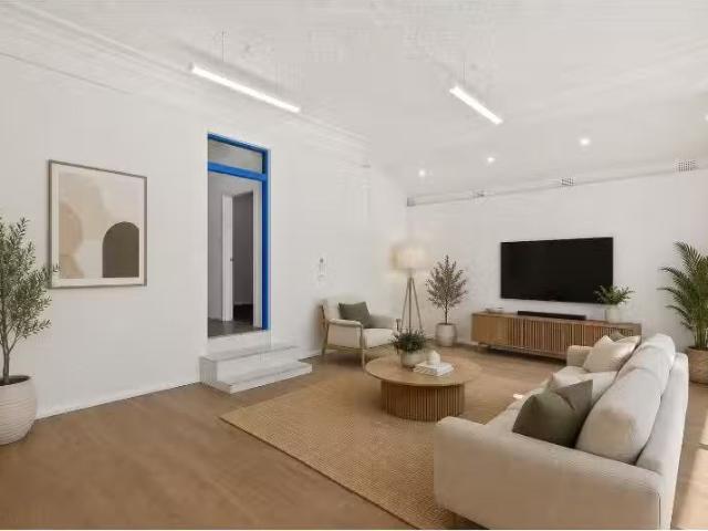 Rental! 4 BR 888 Canterbury Road, Roselands House for rent Li.
