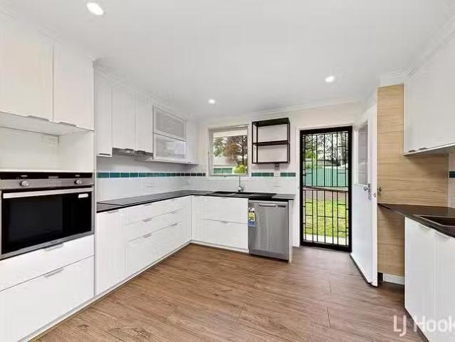 New 4 BR 8 Knaggs Crescent, Page, ACT 2614
