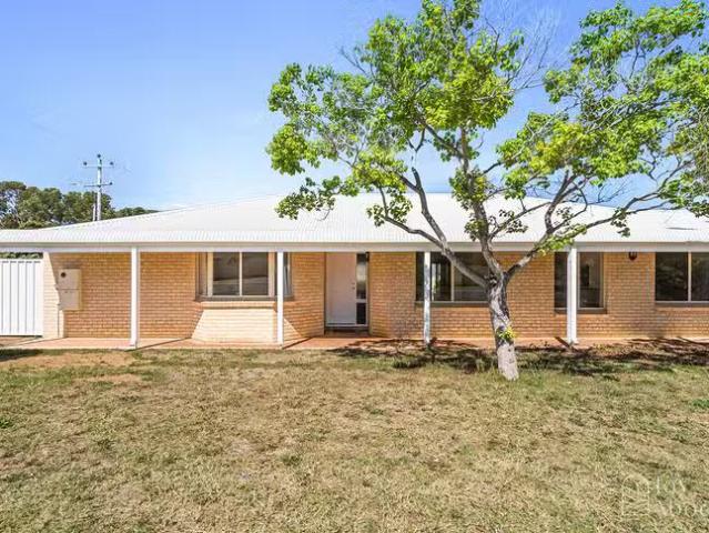 Charming 4 BR 96 Greenfields Circle, Hocking, WA 6065