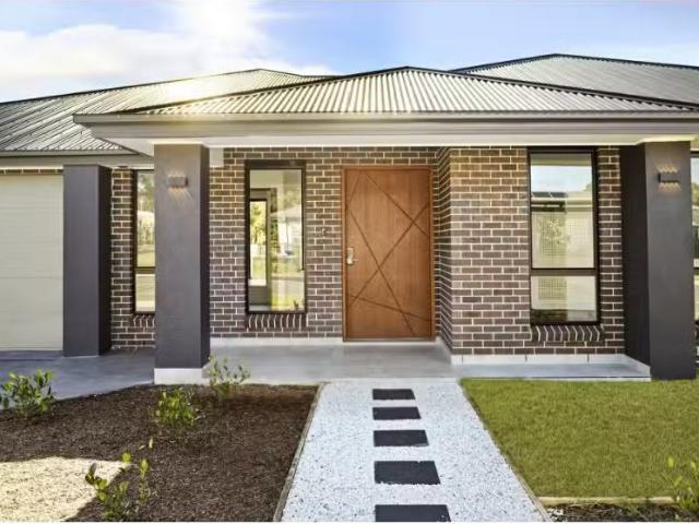 New 4 BR 91 THIRLMERE WAY, Tahmoor House for rent Listed by M.