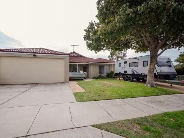 Charming 4 BR 9 Brunswick Circuit, BANKSIA GROVE, WA 6031 Ho.