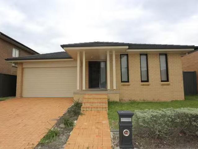 New 4 BR 9 Nottingham Street, Jordan Springs, NSW 2747