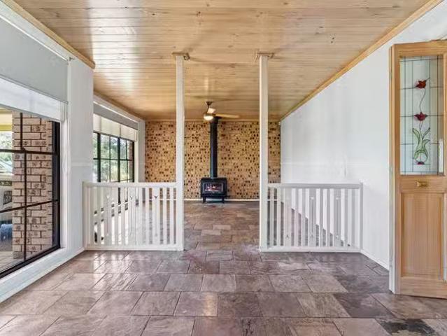 Just in! 4 Concorde Place, Raby, NSW 2566