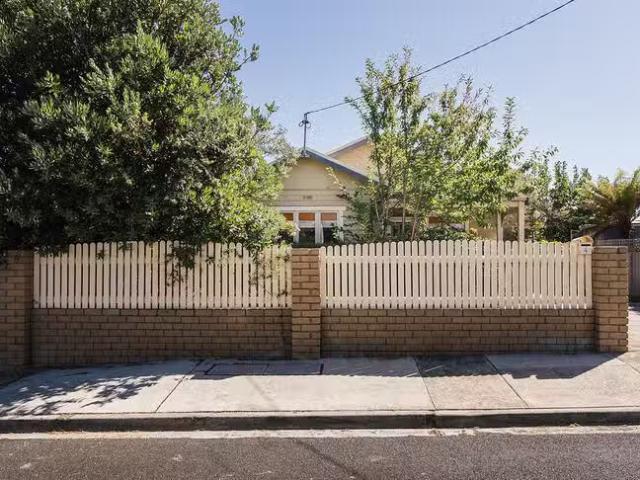 Unique 4 Henry Street, Devonport, TAS 7310