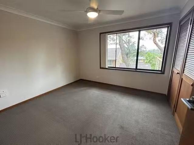 For Rent! 4 Kembla Close, Toronto, NSW 2283