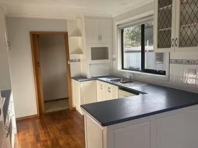 Nice 4 Wirreecoo Avenue, Devonport, TAS 7310
