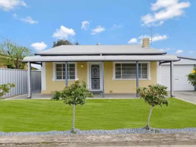 For Rent! 53 Alfred Street, Largs Bay, SA 5016