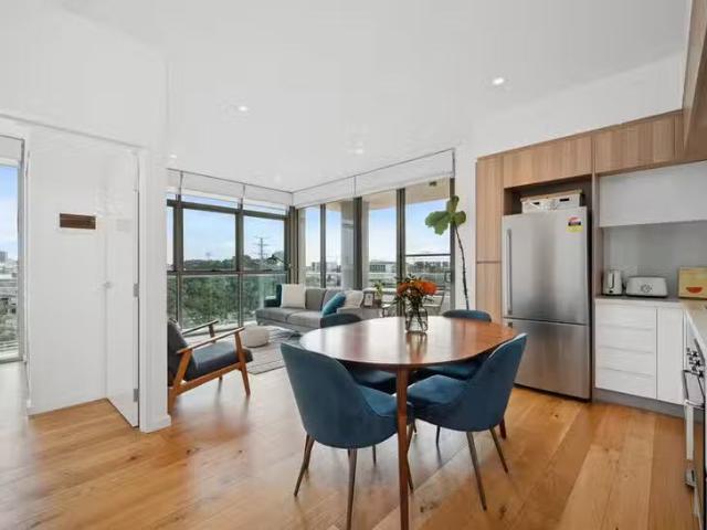 Cheap 506/9 Tully Road, East Perth, WA 6004