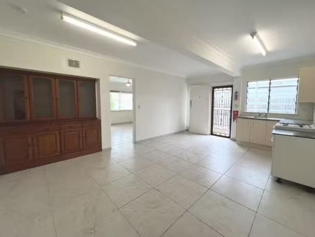 Cheap 5/111 Park Road, Kalinga QLD 4030
