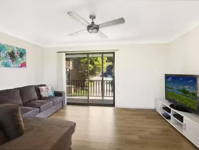 For Rent! 5/12 Cameron Place, Figtree, NSW 2525