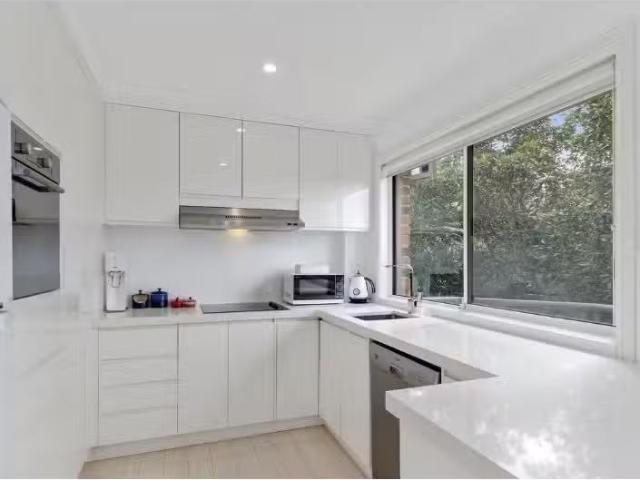 New 5/130 Lawrence Hargrave Drive, AUSTINMER Apartment for ren.