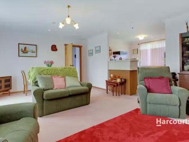 Charming 5/149 West Park Grove, PARK GROVE, TAS 7320 Villa f.