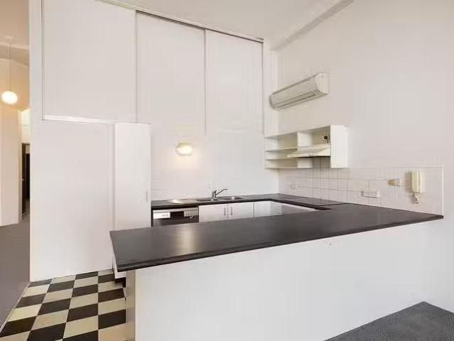 Nice 518/1 Missenden Road, Camperdown, NSW 2050