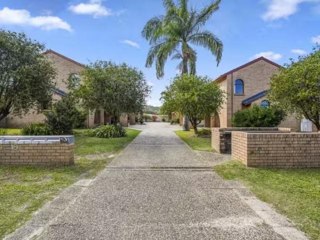 Rental! 5/18 20 Brunswick Avenue, COFFS HARBOUR Townhouse for.