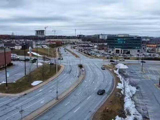 Unique 51 Gale Terrace, Dartmouth, NS, B3B 0C5 commercial fo.