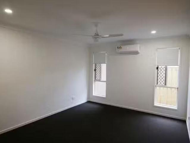Nice 51 Greenwich Avenue, Pimpama, QLD 4209