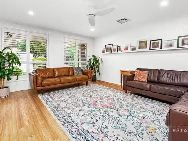 Nice 51 Rigney Street, Shoal Bay, NSW 2315