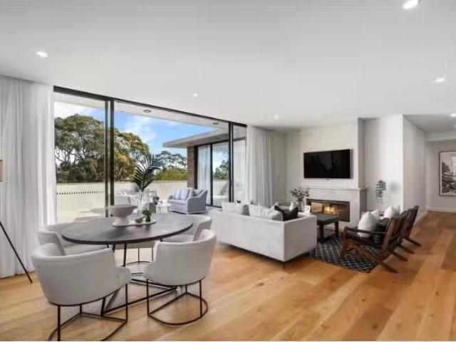 Nice 5/223 Plateau Road, Bilgola Plateau Apartment for rent L.