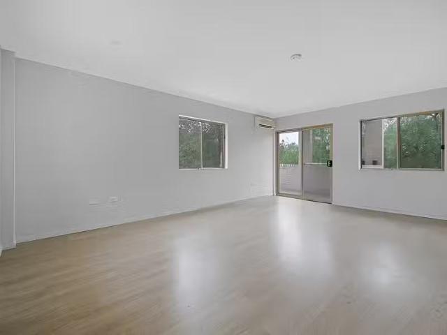Rental! 5/2 Wentworth Avenue, TOONGABBIE, NSW 2146 Unit for.