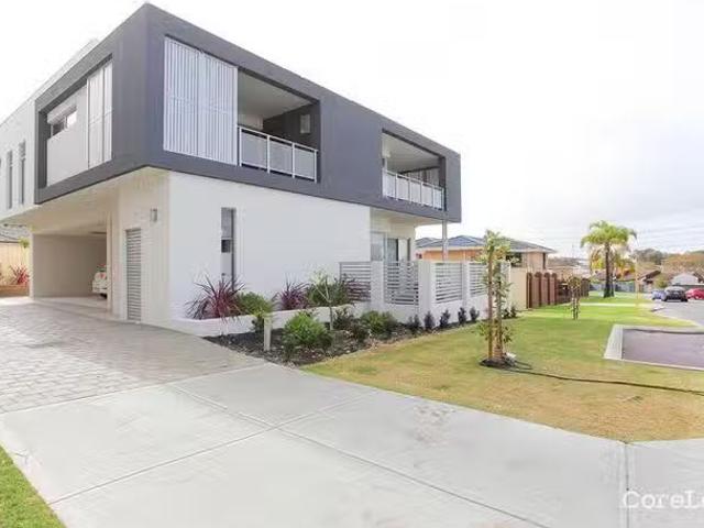 Charming 5/2 De Grey Street, Innaloo, WA 6018