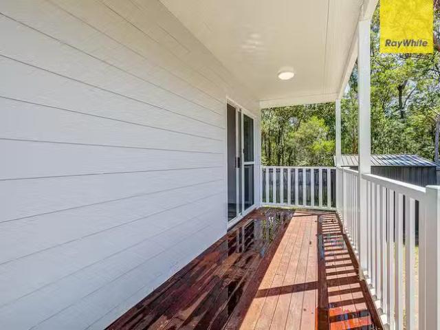 Cozy 57 A Poplar Avenue, Woodridge, QLD 4114