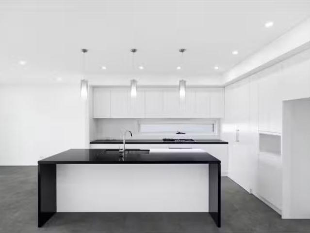 Charming 57 Alamein Rd, Revesby Heights Townhouse for rent Li.
