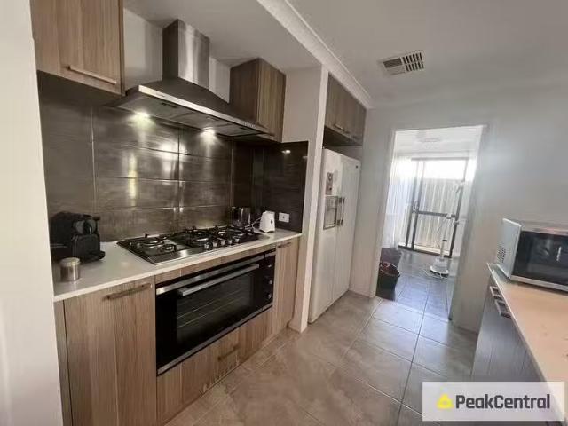 For Rent! 57 Coomallo Boulevard, Wandi, WA 6167