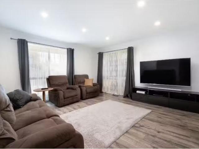 Rental! 546 WEBB STREET, LAVINGTON House for rent Listed by J.