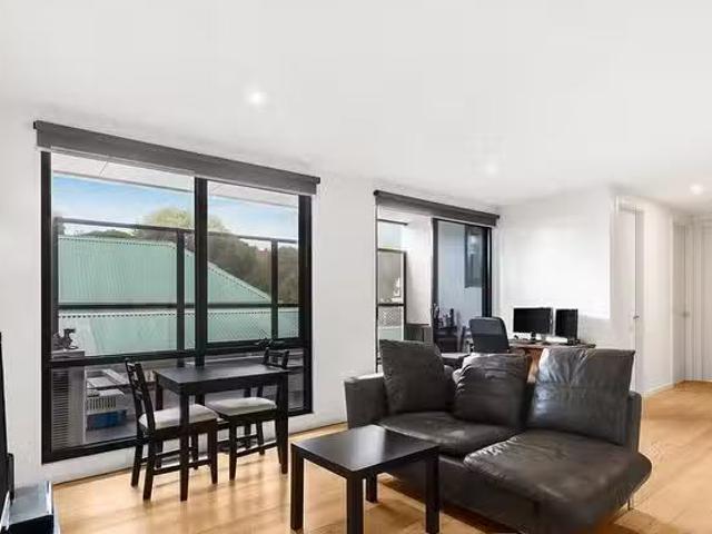 Cozy 5/478 Albion Street, Brunswick West, VIC 3055