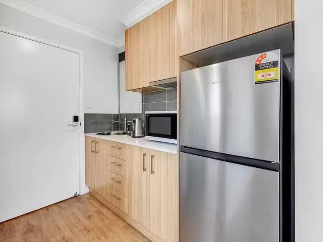 Cozy 5/59 Messines Ridge Road, Tarragindi, QLD 4121