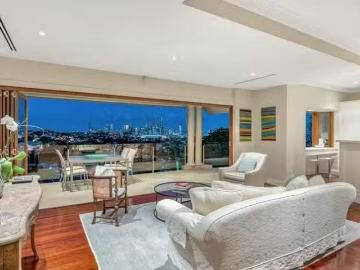 Just in! 55 Garfield Drive, Paddington, QLD 4064