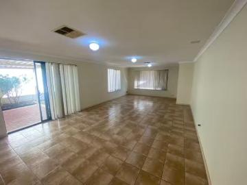 Charming 56 The Circle, WARWICK, WA 6024 House for Rent