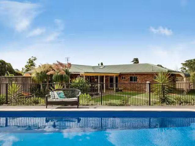 Rental! 56 Panorama Drive, Glenvale, QLD 4350