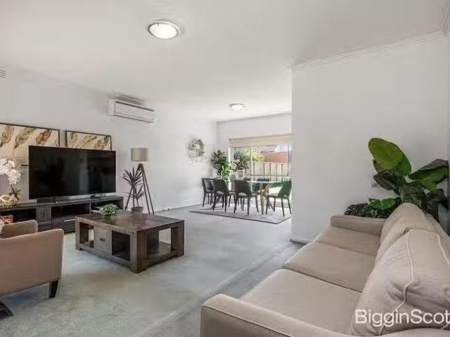 New 573 Warrigal Road, Ashwood, VIC 3147