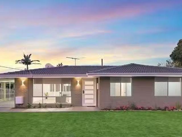 Deal! 58 Williams Road, Armadale, WA 6112